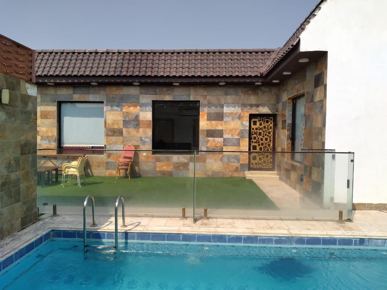 شاليهات الكوخ السويسري وأكوابارك Villa Ash Shishah ภายนอก รูปภาพ