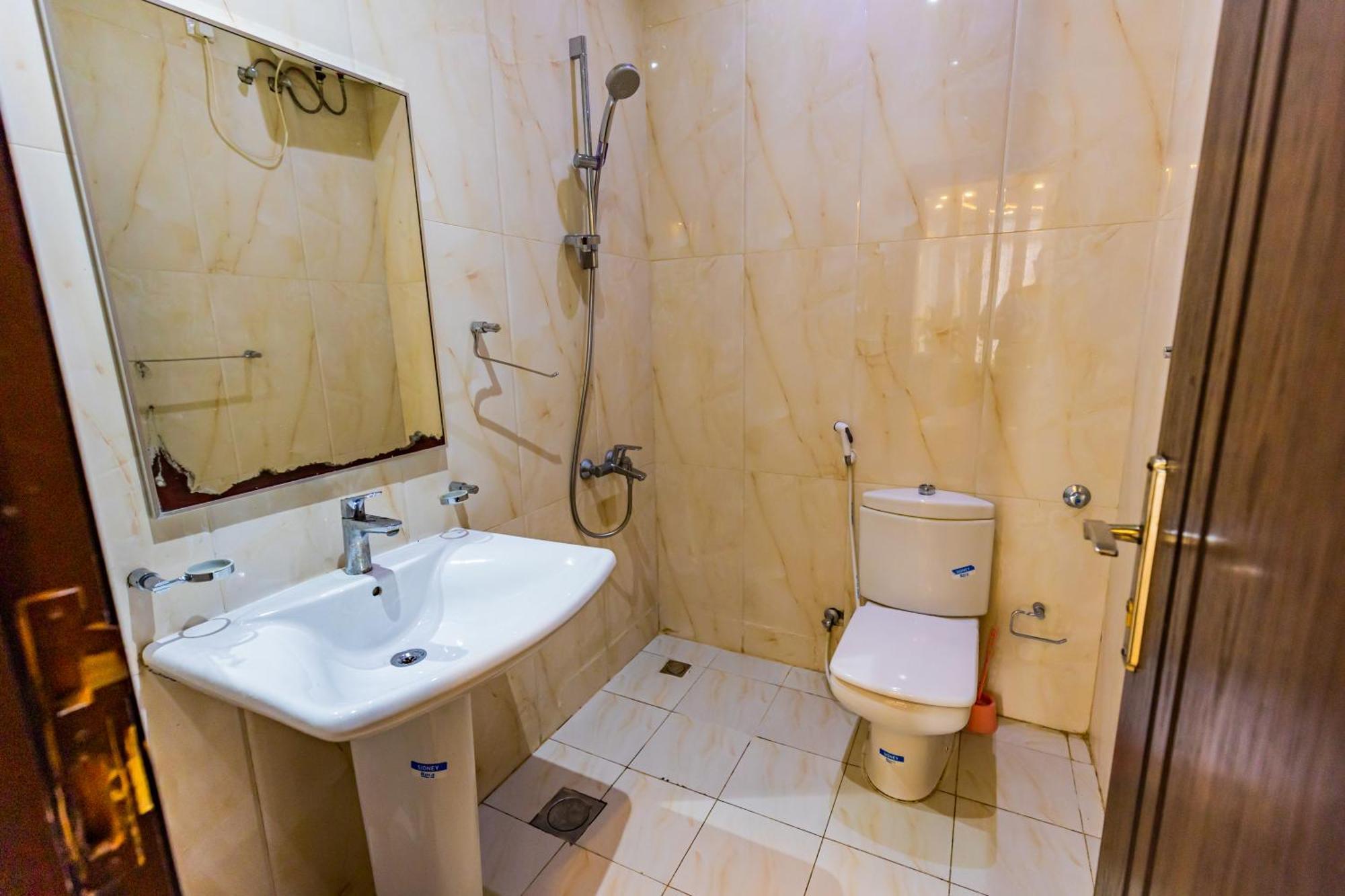 شاليهات الكوخ السويسري وأكوابارك Villa Ash Shishah ภายนอก รูปภาพ