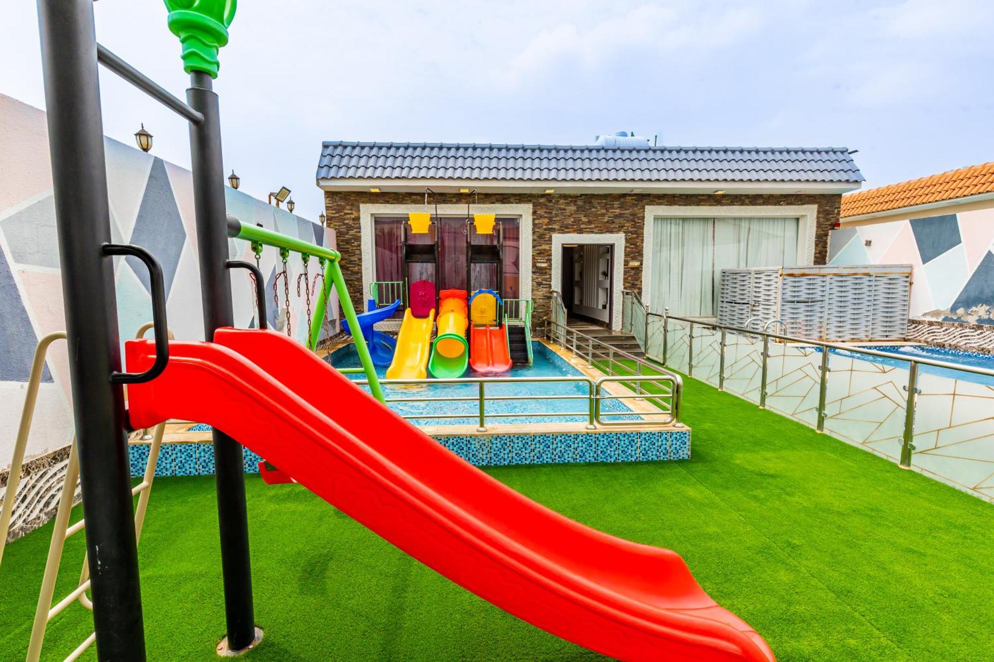 شاليهات الكوخ السويسري وأكوابارك Villa Ash Shishah ภายนอก รูปภาพ