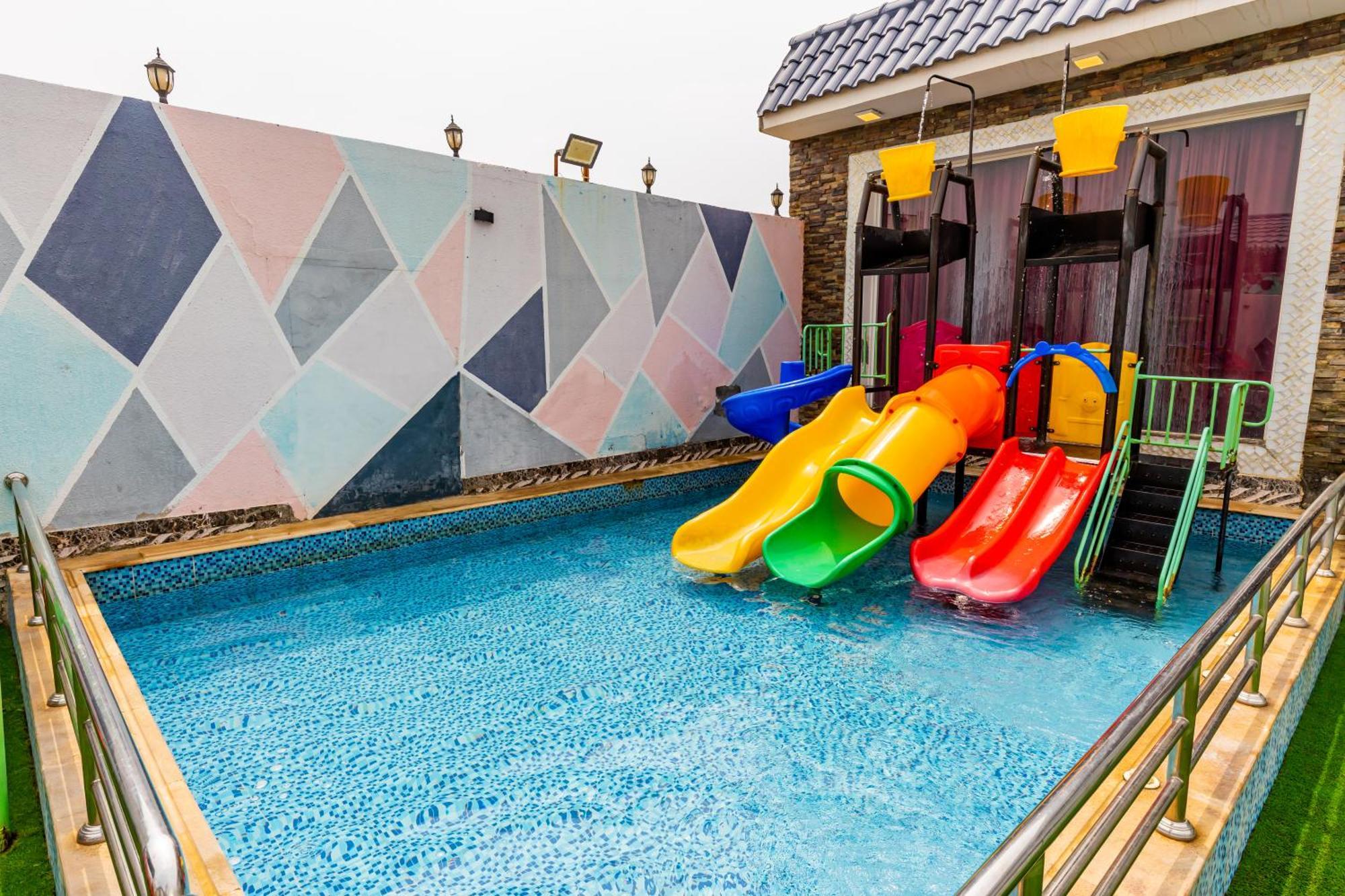 شاليهات الكوخ السويسري وأكوابارك Villa Ash Shishah ภายนอก รูปภาพ