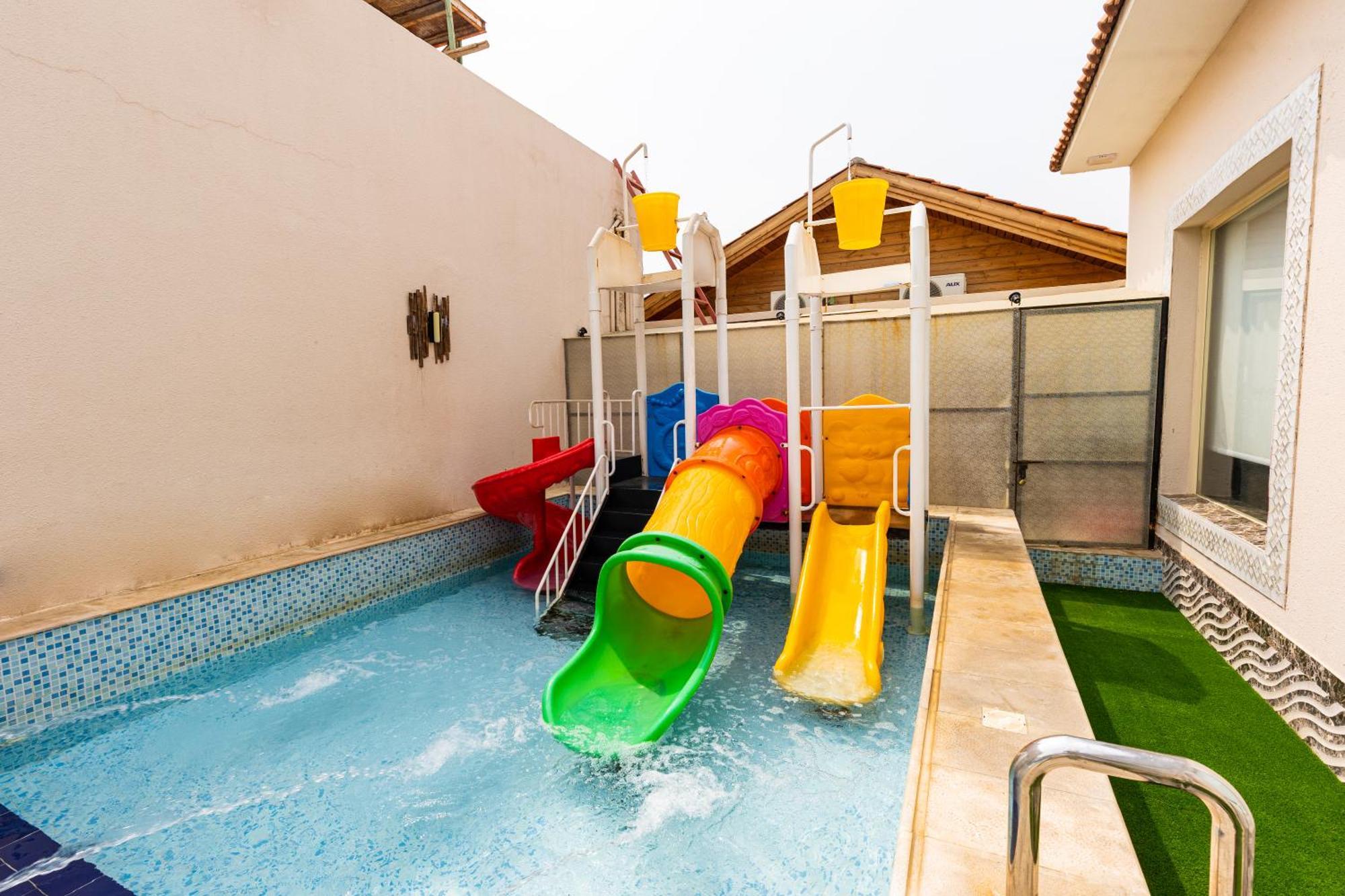 شاليهات الكوخ السويسري وأكوابارك Villa Ash Shishah ภายนอก รูปภาพ