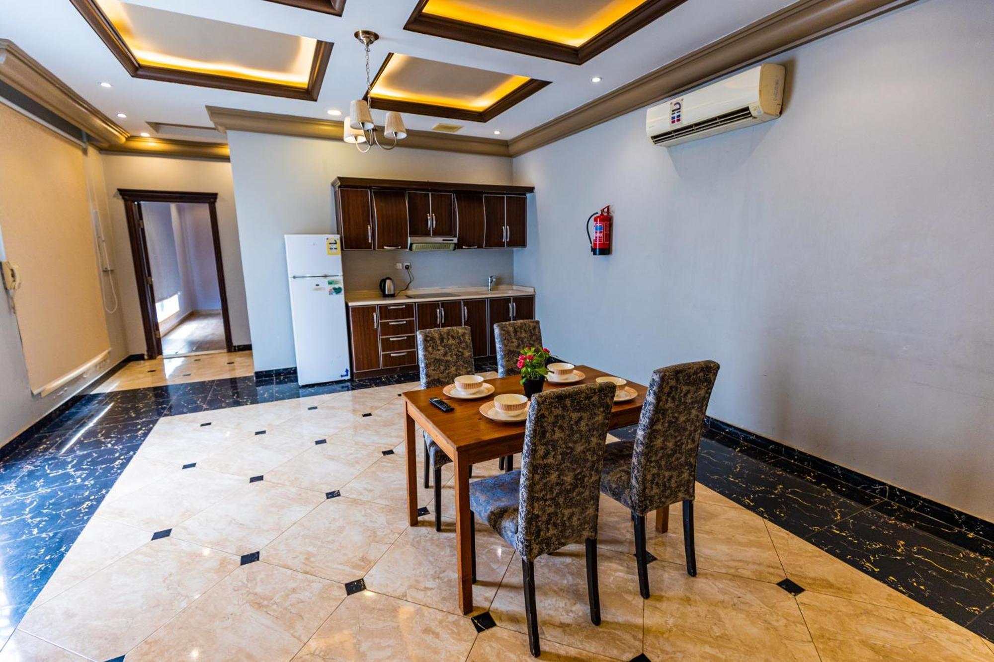 شاليهات الكوخ السويسري وأكوابارك Villa Ash Shishah ภายนอก รูปภาพ